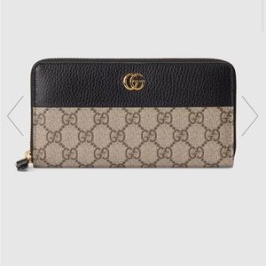 Authentic Gucci GG Marmont Wallet NWT, dust bag and box